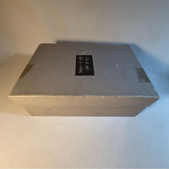 Japanese Arita ware Elegant White and blue porcelain glazed Teapot Set & 5 Cups - Picture 9 of 10